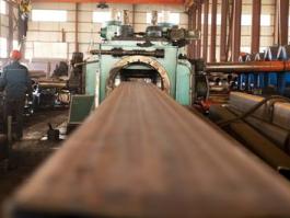 Seamless steel pipe manufacturing
